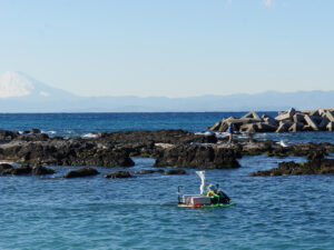 海洋ロボットを活用した地域社会の課題解決のための取り組み（その1）