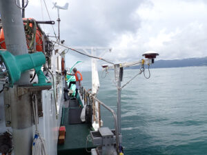 マルチビーム音響測深装置を用いた駿河湾調査